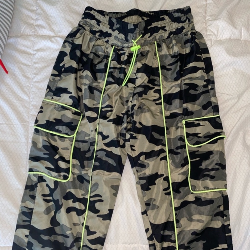 Camo pants